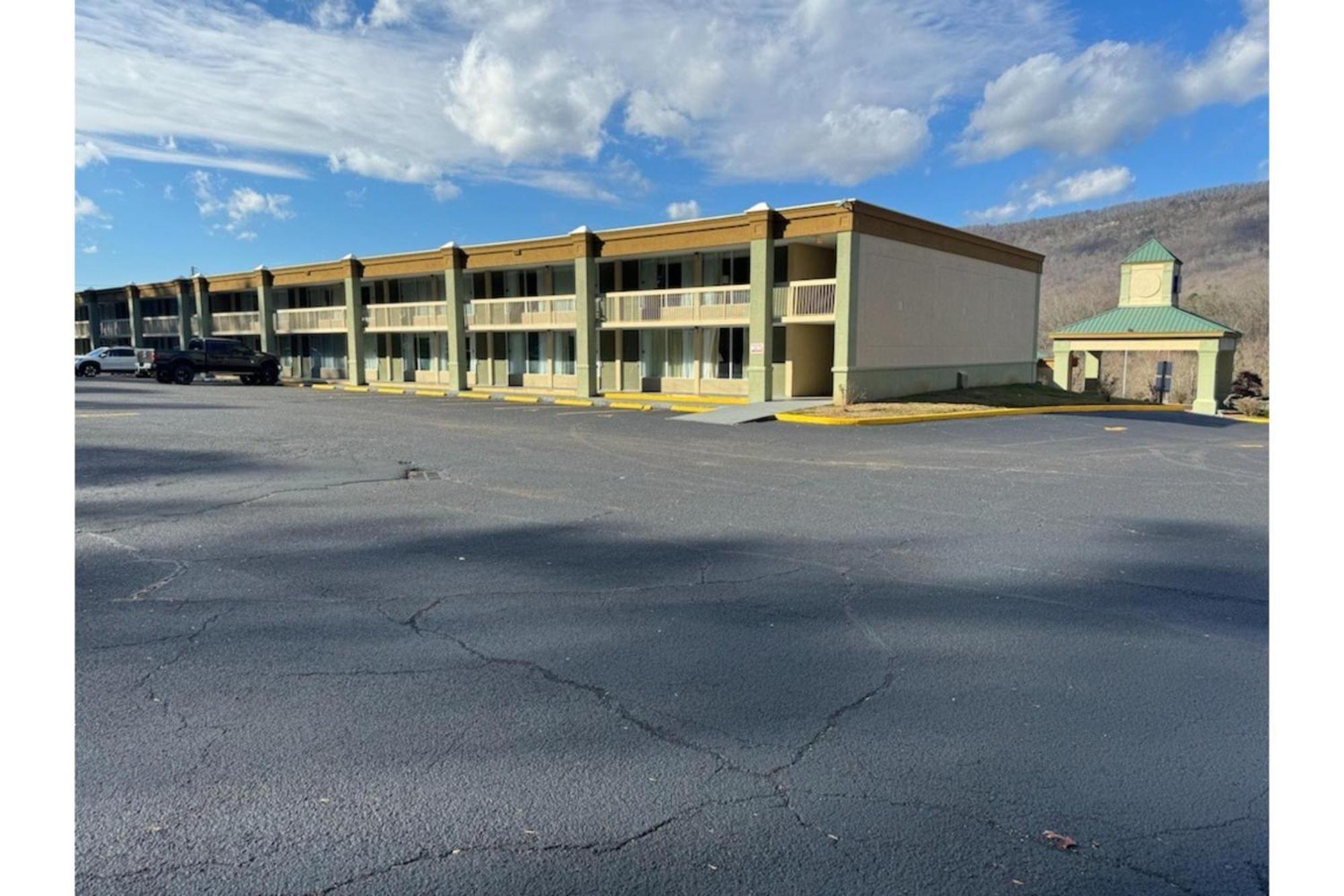 เบย์มอนต์ บาย วินด์แฮม แฮริแมน Hotel Harriman ภายนอก รูปภาพ