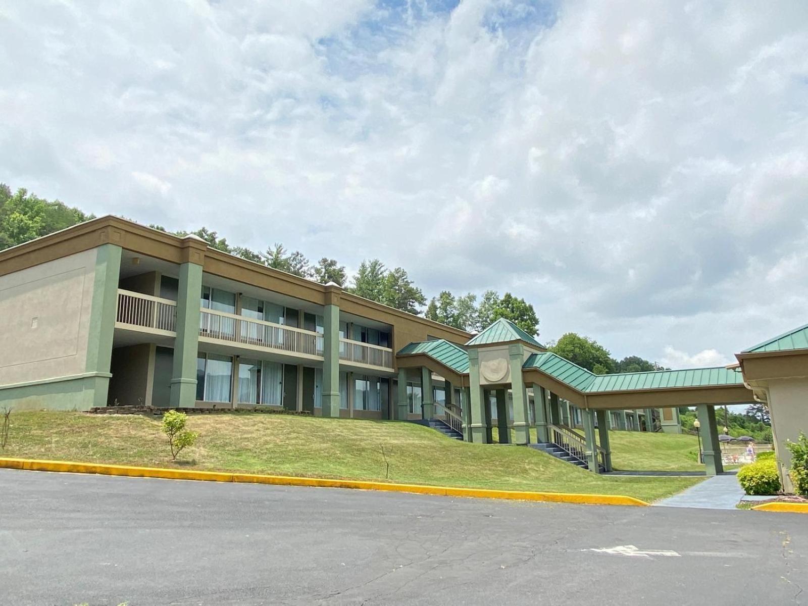เบย์มอนต์ บาย วินด์แฮม แฮริแมน Hotel Harriman ภายนอก รูปภาพ